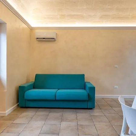 Palma 1 Villa Lizzano (Apulia)
